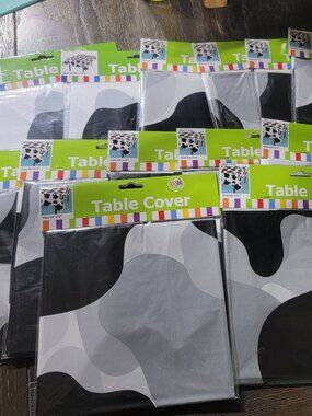 15 Cow Spots Farm Plastic Tablecover Cow Print 54 x 72 Birthday Table Cover